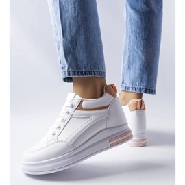 D/GMR A Bonevil fehér tornacipő csillogó betétekkel 1