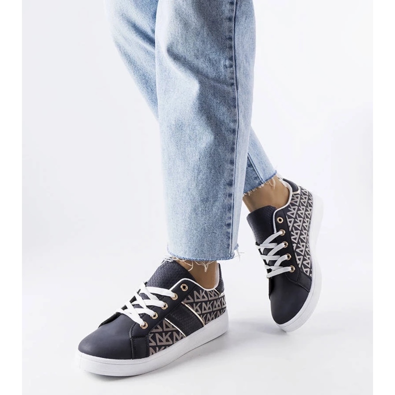 D/GMR Sötétkék tornacipő Bolduc monogrammal díszítve 1