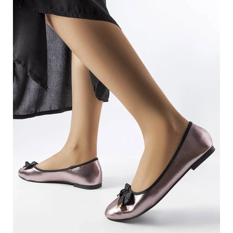 D/GMR Ezüst metál balerinák Boro masnival 2 D/GMR Ezüst metál balerinák Boro masnival 2