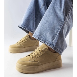 D/GMR Az Amathymes bézs színű platform tornacipői 2