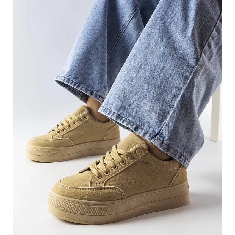 D/GMR Az Amathymes bézs színű platform tornacipői 2