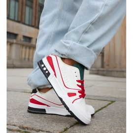 D/GMR Archie fehér és piros cipője zöld nyelvvel 2