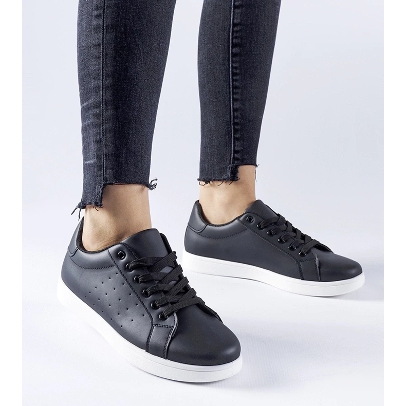 D/GMR Fekete Bourassa tornacipő 2