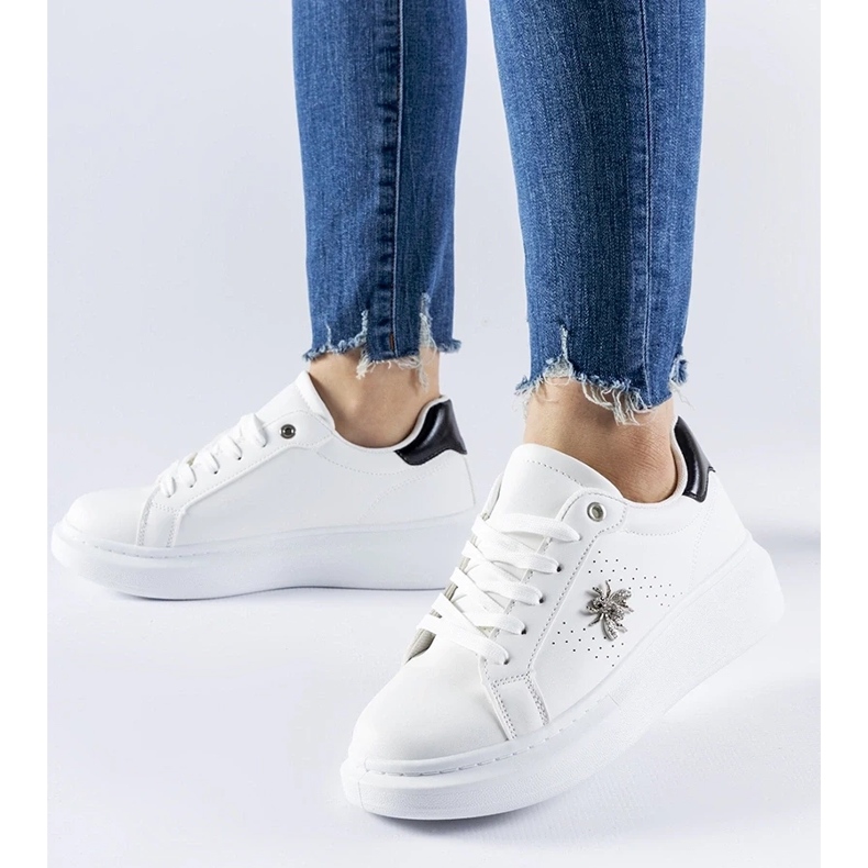 D/GMR Fehér tornacipő cirkon Fairfax applikációval 2