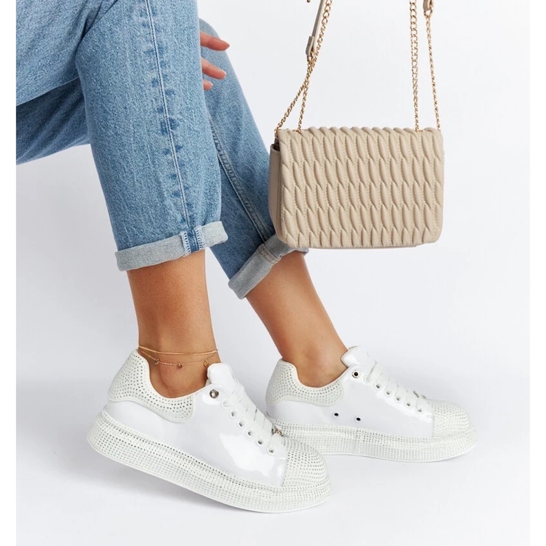 D/GMR Fehér tornacipő strasszokkal Goe NN2N4011 1