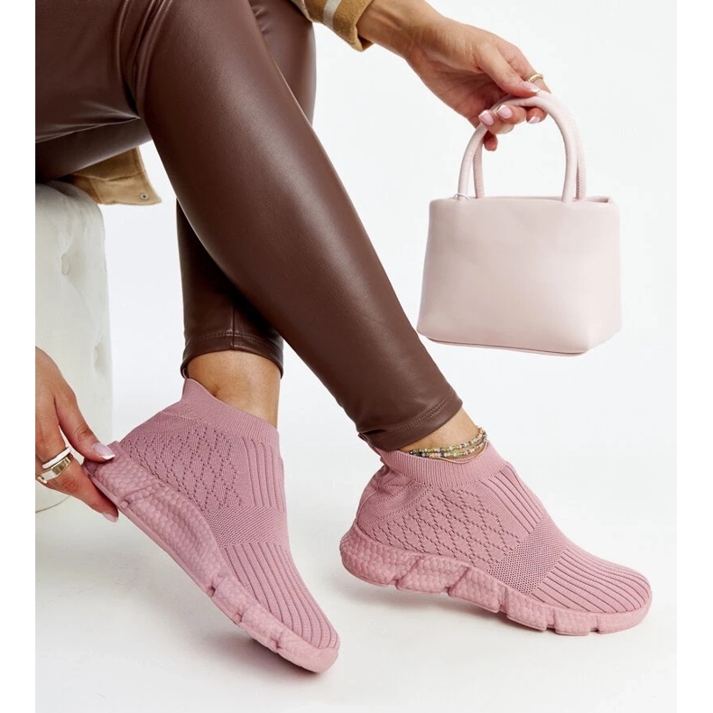 D/GMR Rózsaszín könnyű sportcipő a Vaclav cégtől 1 D/GMR Rózsaszín könnyű sportcipő a Vaclav cégtől 1