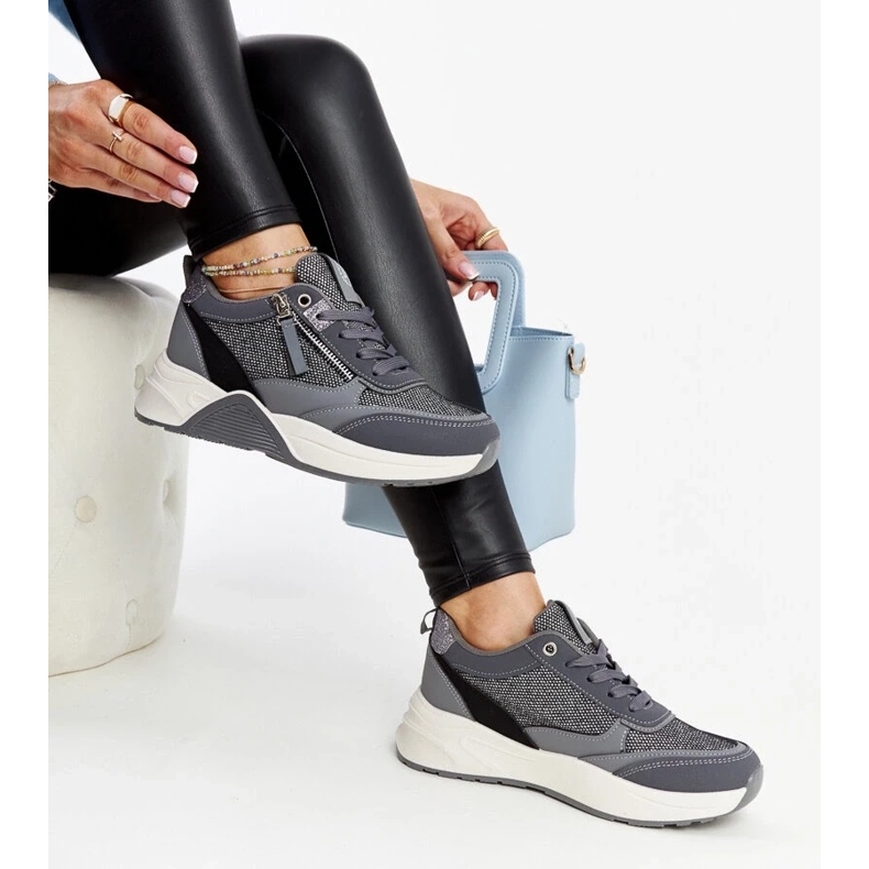 D/GMR Szürke fényes tornacipő a Makda platformon 2