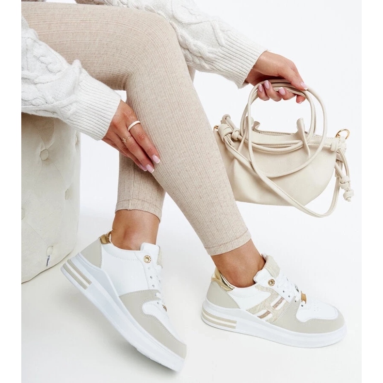 D/GMR Fehér és bézs színű tornacipők a Negisti platformon 2