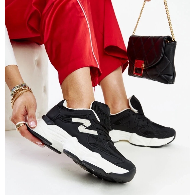 D/GMR Fekete tornacipő masszív Gergely talppal 2