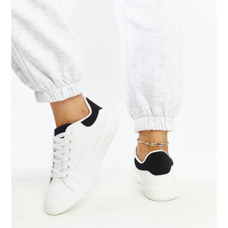 D/GMR Fekete -fehér cipők az Ariam platformon 2