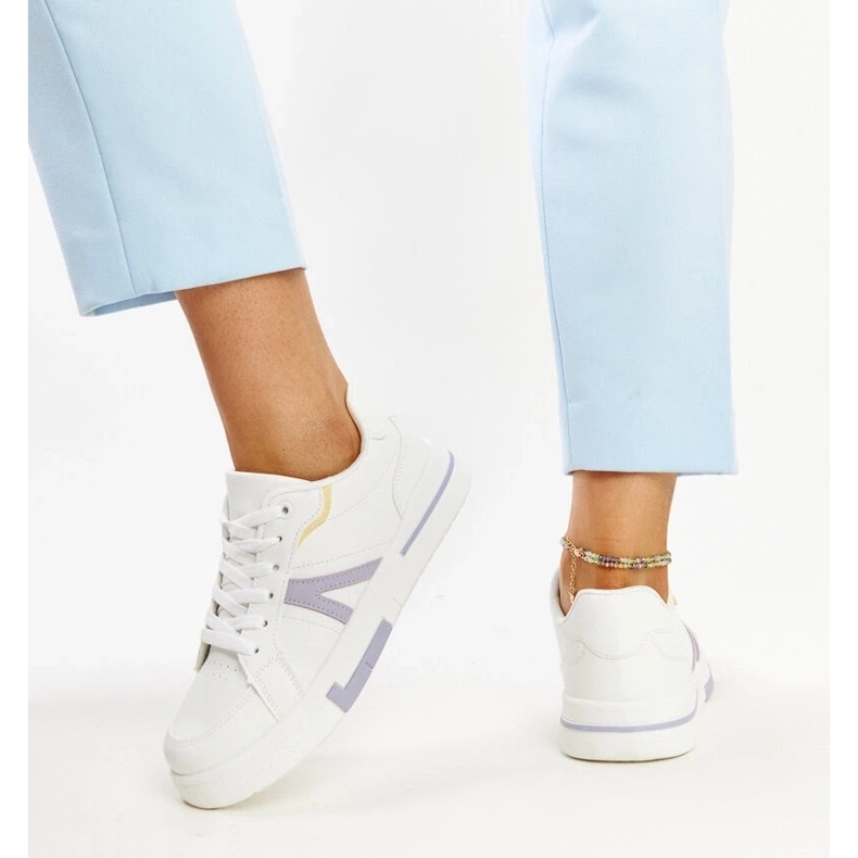 D/GMR Fehér tornacipő Zorica színnel 2