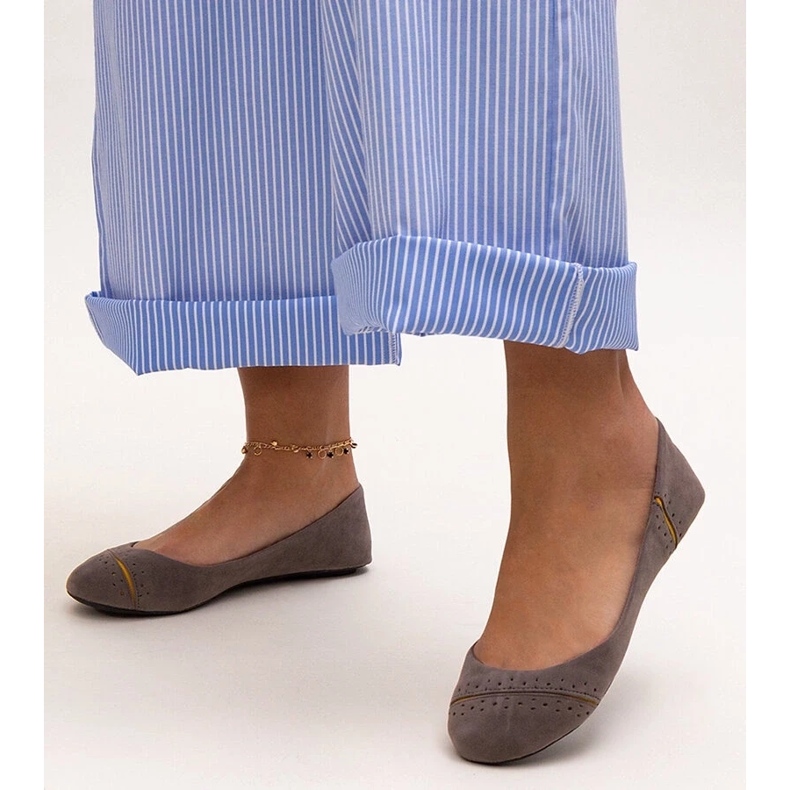 Szürke klasszikus Dorris balettlakások 2