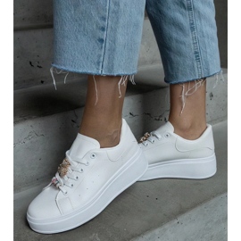 D/CEO Fehér platform tornacipő Mavien macival díszítve 1