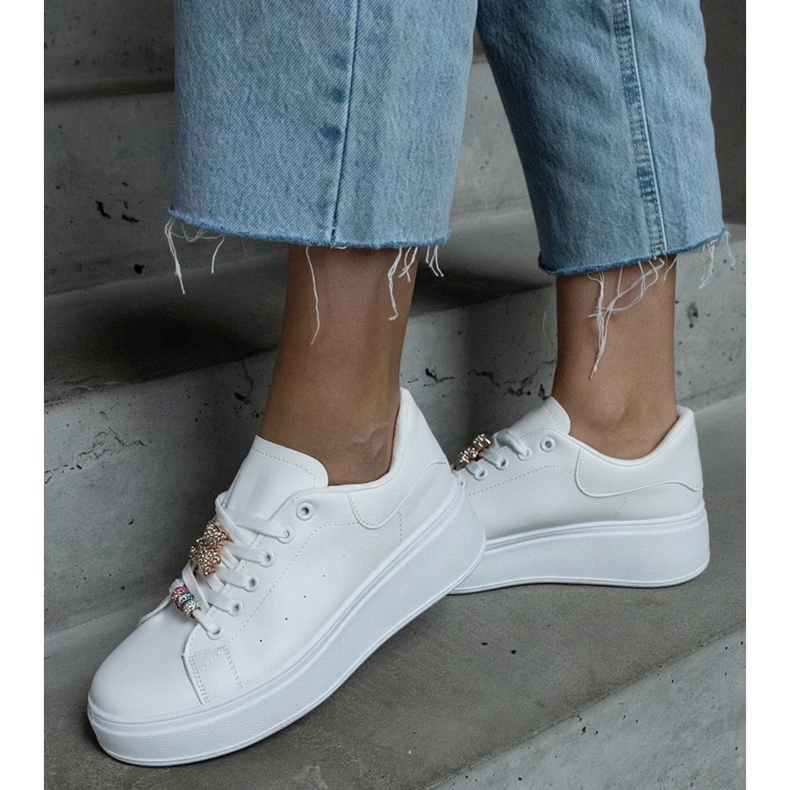 D/CEO Fehér platform tornacipő Mavien macival díszítve 1