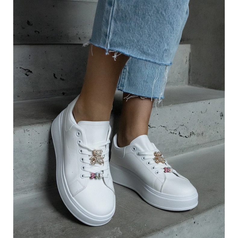 D/CEO Fehér platform tornacipő Mavien macival díszítve 2