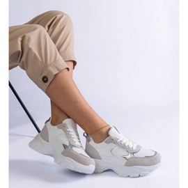 D/CEO Fehér cipők a Torreza hatalmas talpán 1