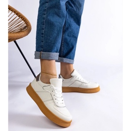 D/CEO Fehér fűzős tornacipő a Felicita platformon 2 D/CEO Fehér fűzős tornacipő a Felicita platformon 2