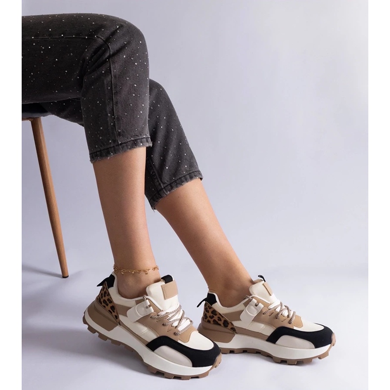 D/CEO Soria állatmotívummal díszített bézs színű tornacipő 2