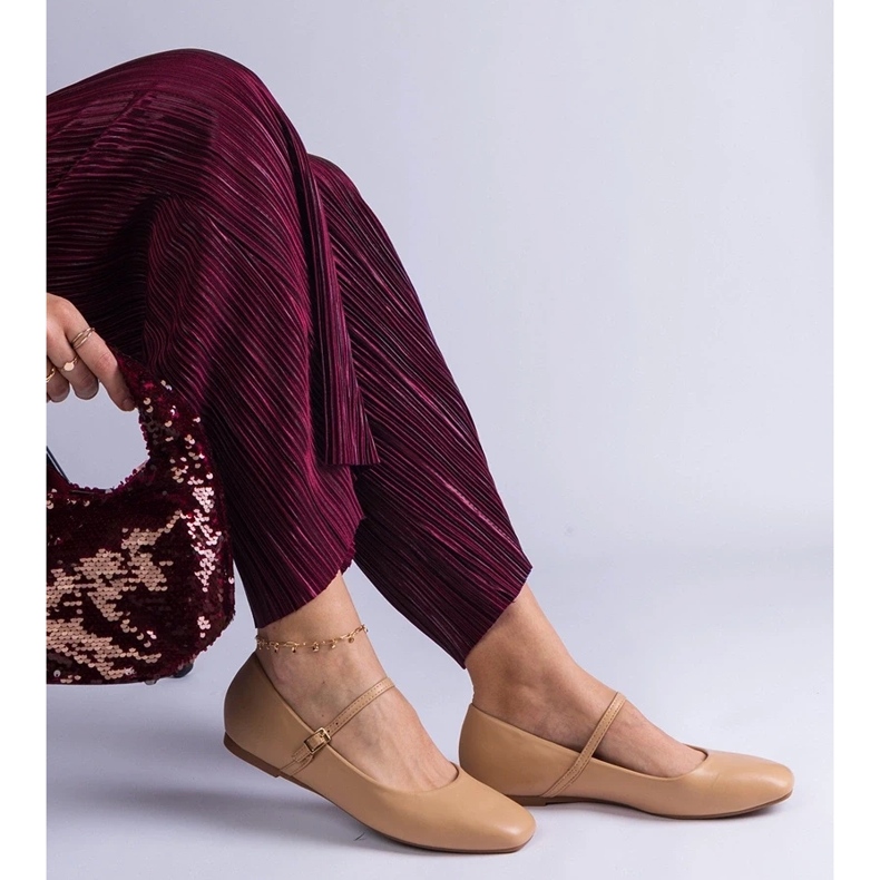 D/CEO Bézs -balerinák öko -házakkal 1