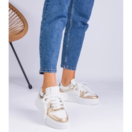 D/CEO Fehér és arany cipők az Ivalda platformon aranysárga 2