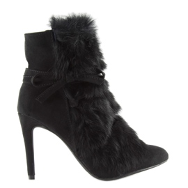 Fekete Magas sarkú csizma bundával fekete 1319 fekete 2