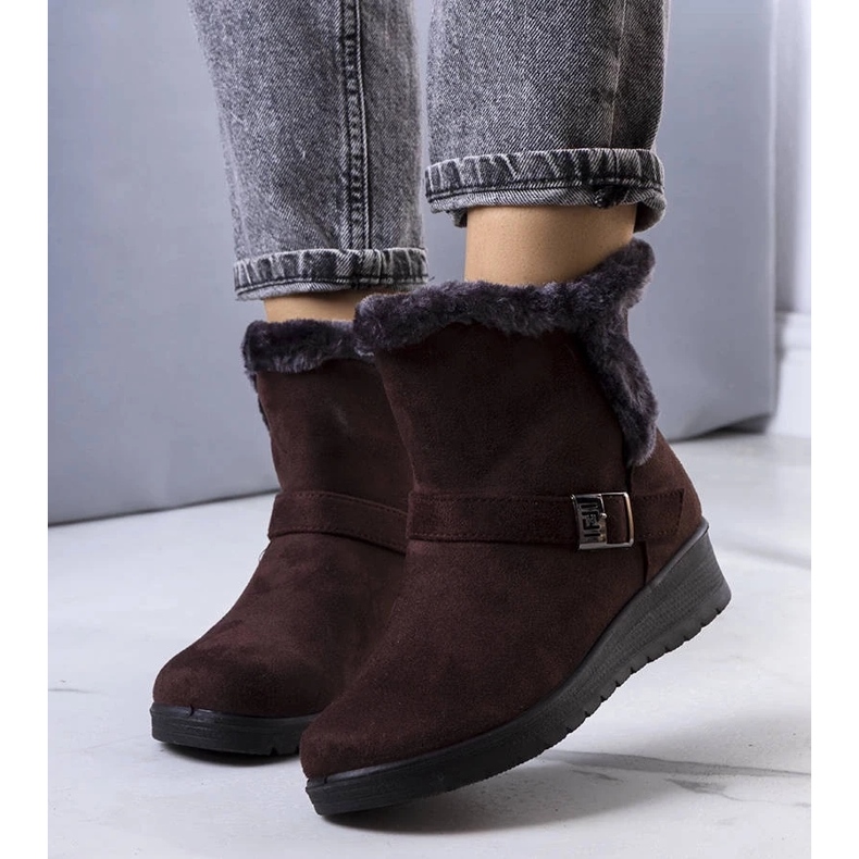 D/CEO Barna szigetelt csizma a Capo éksarkán 1