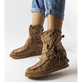 D/CEO Sötétbarna ékes csizma a Teodata márkától 2