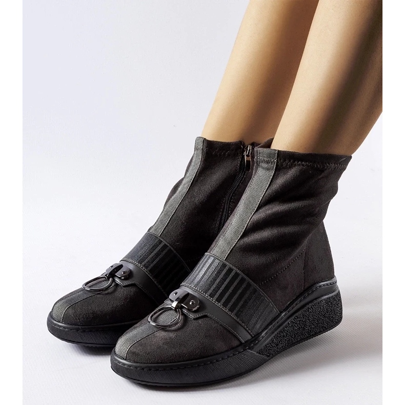 D/CEO Szürke zoknis bokacsizma a Colonnata márkától 2