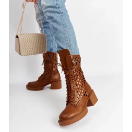 D/CEO Barna áttört magas sarkú csizma a Visalia márkától 2