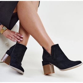 D/CEO Fekete szigetelt aszimmetrikus csizma Vanja blokkal 2