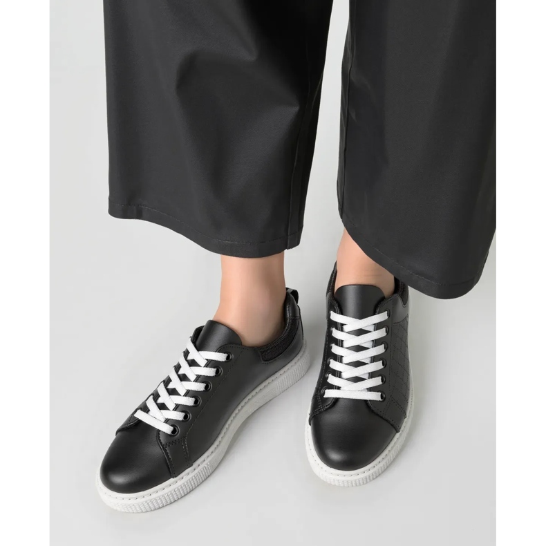 Női cipők veltor fekete 1