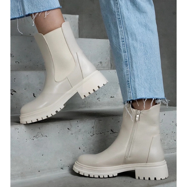 D/CEO Bézs színű hőszigetelt csizma cipzárral, eko bőr Alia 1 D/CEO Bézs színű hőszigetelt csizma cipzárral, eko bőr Alia 1