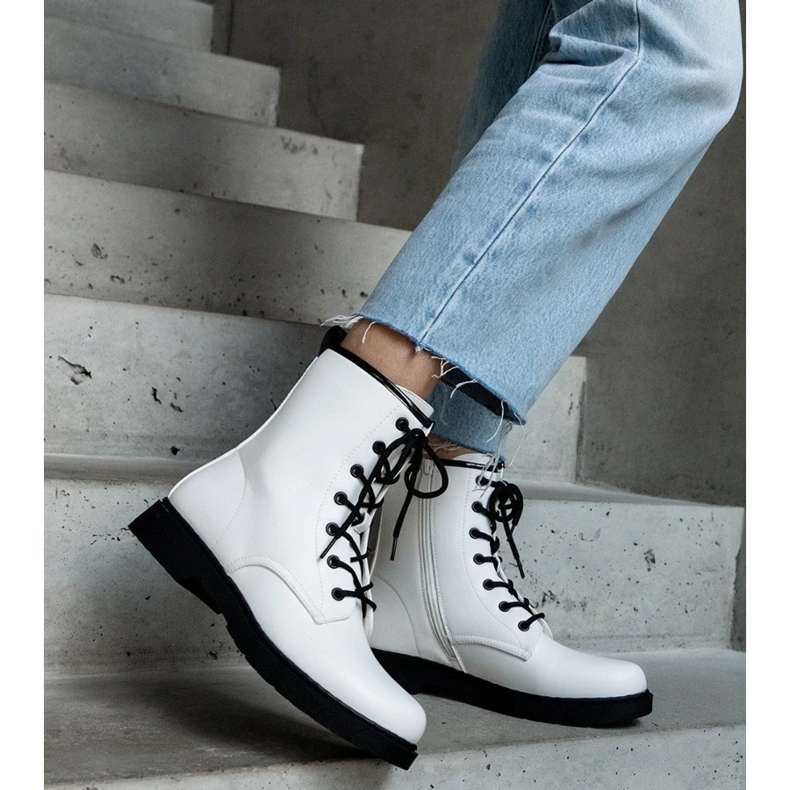 D/CEO Fehér szigetelt munkáscsizma eko bőrből Veri 2