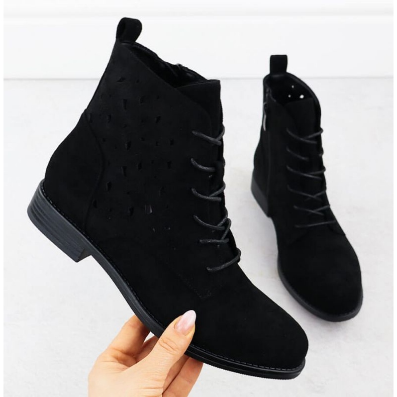 Bots S.Barski HY51-136 fekete csizma 1