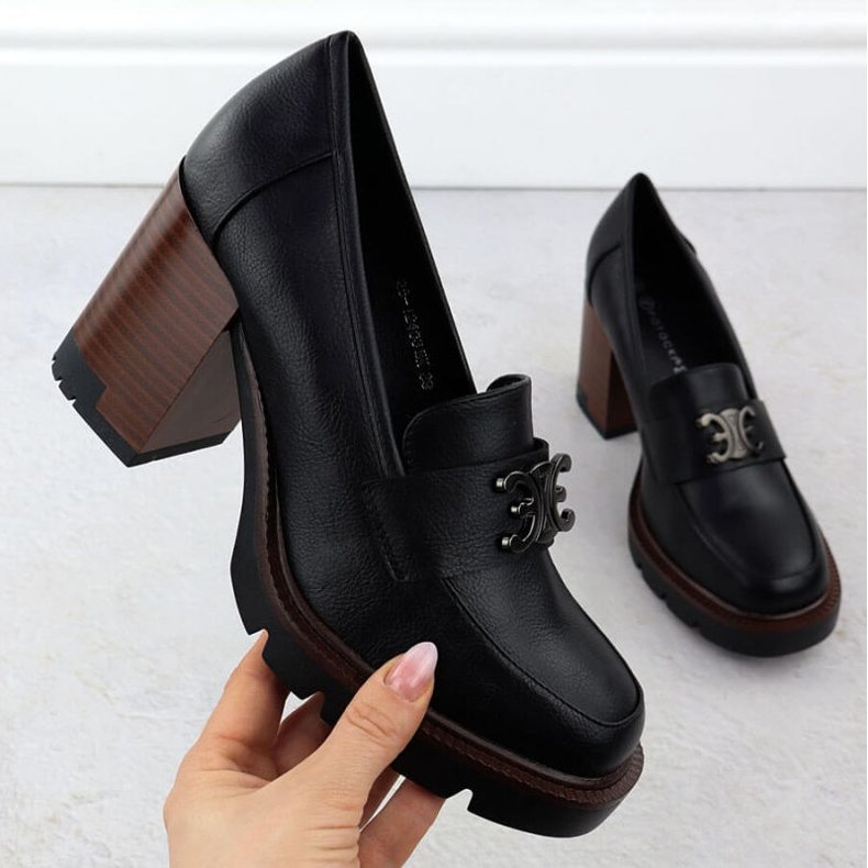 Moccasin cipő a potocki poszton az SZ12403 WOL287 -ben fekete 1