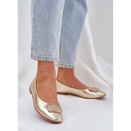 Öko bőr balerinák arany dekorációval aranysárga 2