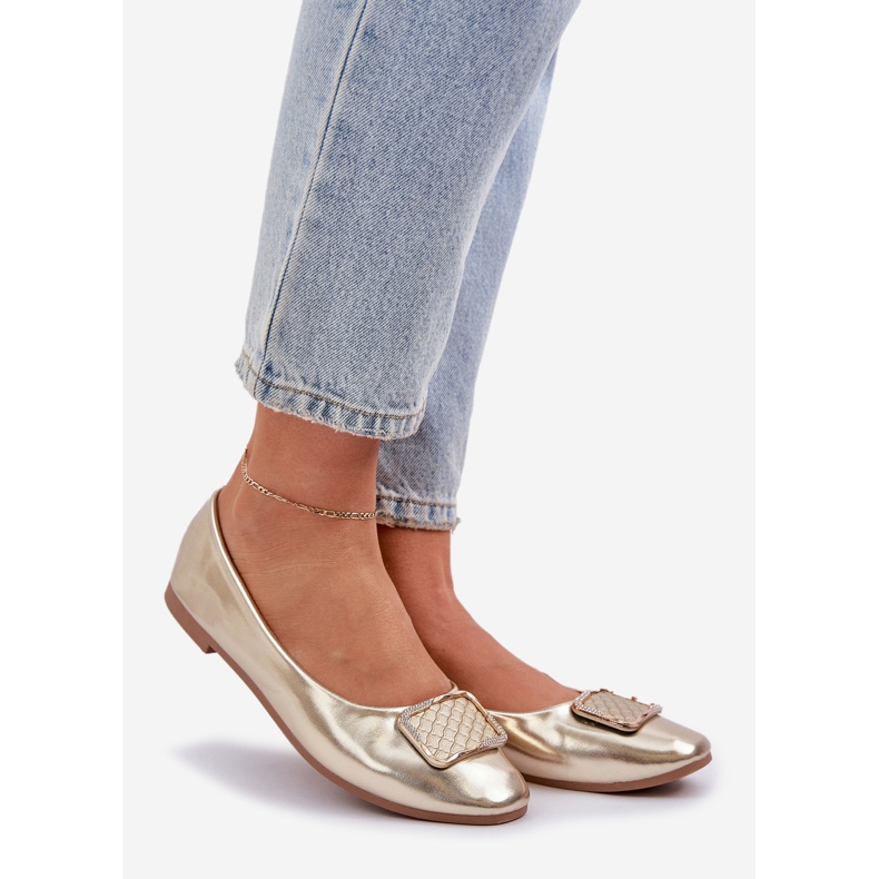 Öko bőr balerinák arany dekorációval aranysárga 1