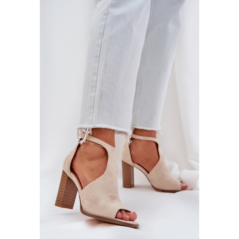 Szandál az öko velúr oszlopon lámpás bézs 2
