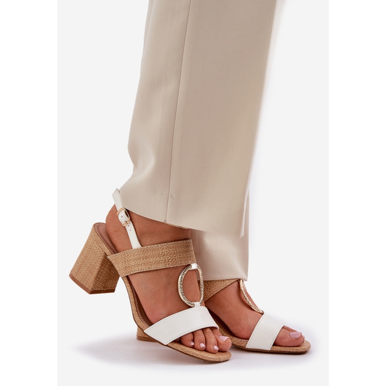 Fehér-peige szandál a bárban bézs 1 Fehér-peige szandál a bárban bézs 1