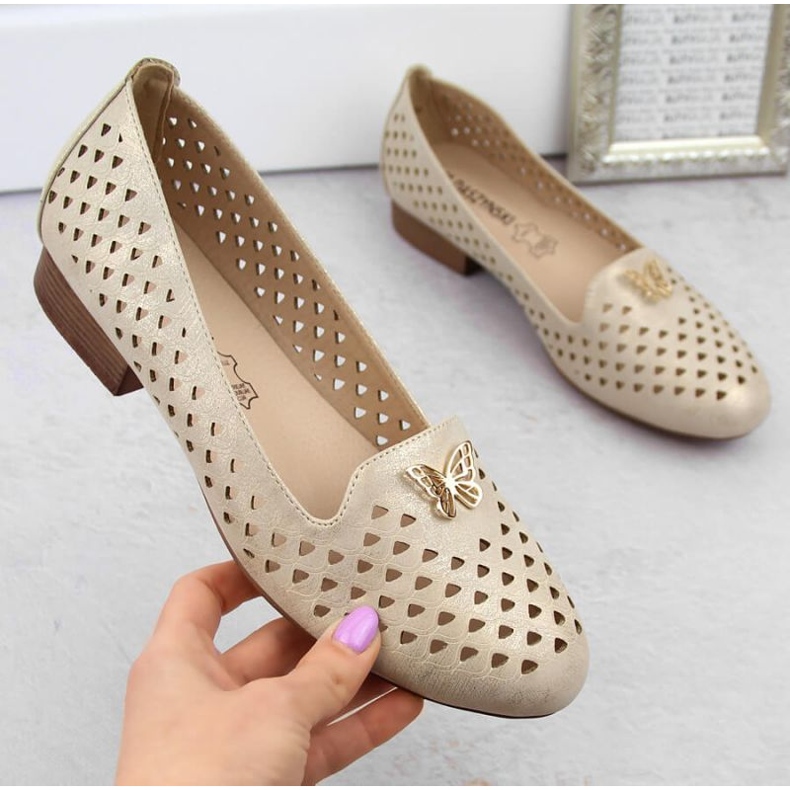 M.Daszyński W SAN35 arany áttört cipő aranysárga 2