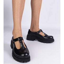 Fekete cipő az öko -lé platformon 1