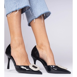 Fekete magassarkú, cirkóniákkal díszítve 1