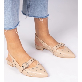 Bézs női lapos sarok nyitott sarkú és strasszokkal 2