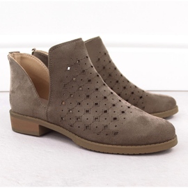 M. DASZYŃSKI Női áttört velúr felbújós csizma barna M.Daszyński SA62-102 2 M. DASZYŃSKI Női áttört velúr felbújós csizma barna M.Daszyński SA62-102 2