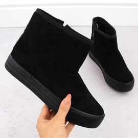 Női hócsizma, mukluk, fekete Big Star OO274A522 1