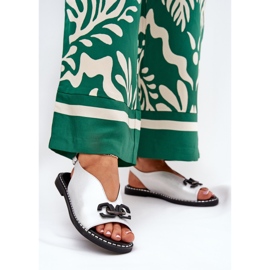 Lapos, szandál öko díszes ezüst bőrrel 2