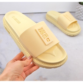 Sárga női platform papucs Big Star LL274427 2