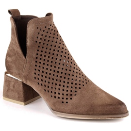 Velúr női áttört magas sarkú csizma barna Potocki SZ12356 1