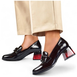 Női elegáns lakkcipő magas sarkú, fekete színű GD-FL477-B 1