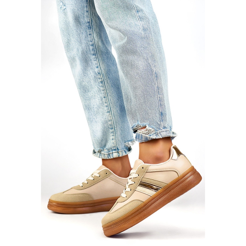 Női sportcipő vastag talppal, bézs A185BE 2